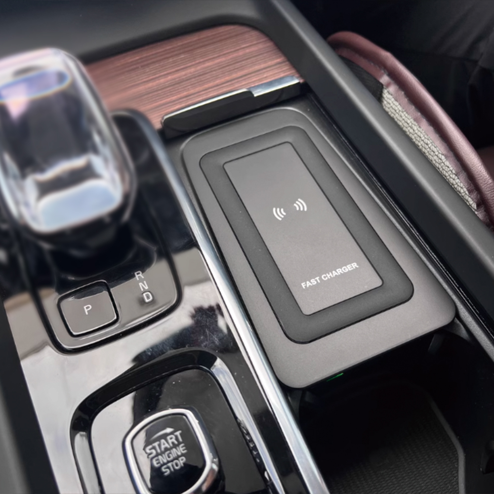 Center Console Wireless Charge - огляд і ціна Volvo Car Accessories Xc90